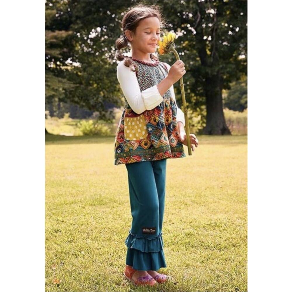 Matilda Jane Mohonk Mountain Sara Top
Fall 2018 Choose Your Own Path Collection - Picture 9 of 10